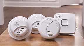 https://www.firstalertstore.com/images/header-smoke-alarms.jpg