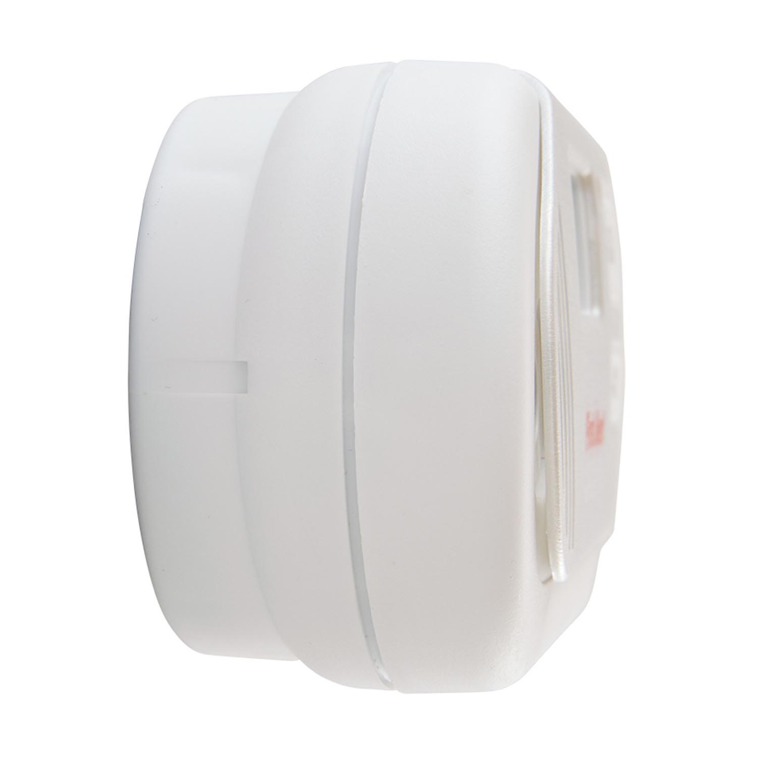 First Alert Battery Operated Carbon Monoxide Alarm with Backlit Digital  Display - CO410 (1039727)