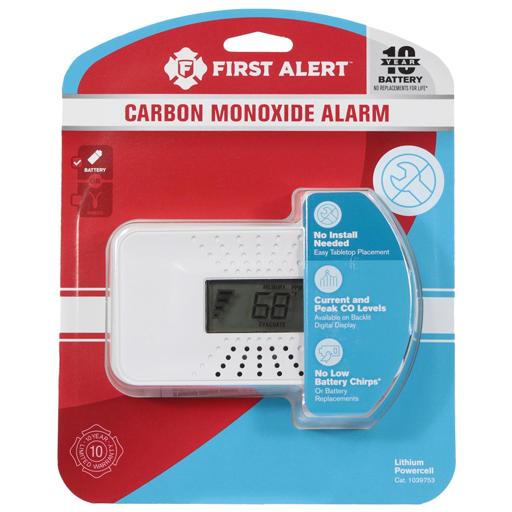 First Alert Carbon Monoxide Alarm with Temperature, Digital Display and  10-Year Sealed Battery - CO710 (1039753)