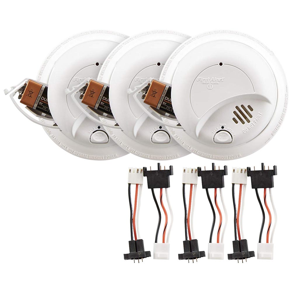 Bundle Of 3 First Alert Hardwired 120 Volt Ac Smoke Alarm With Plugs Sa9120bpcn First Alert Store