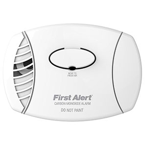 First Alert Basic Battery Operated Carbon Monoxide Alarm - CO400 (1039718)