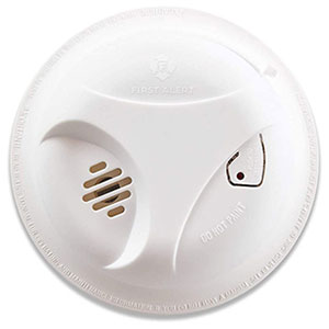 First Alert Basic Battery Operated Smoke Alarm - SA303CN3 (1039796)